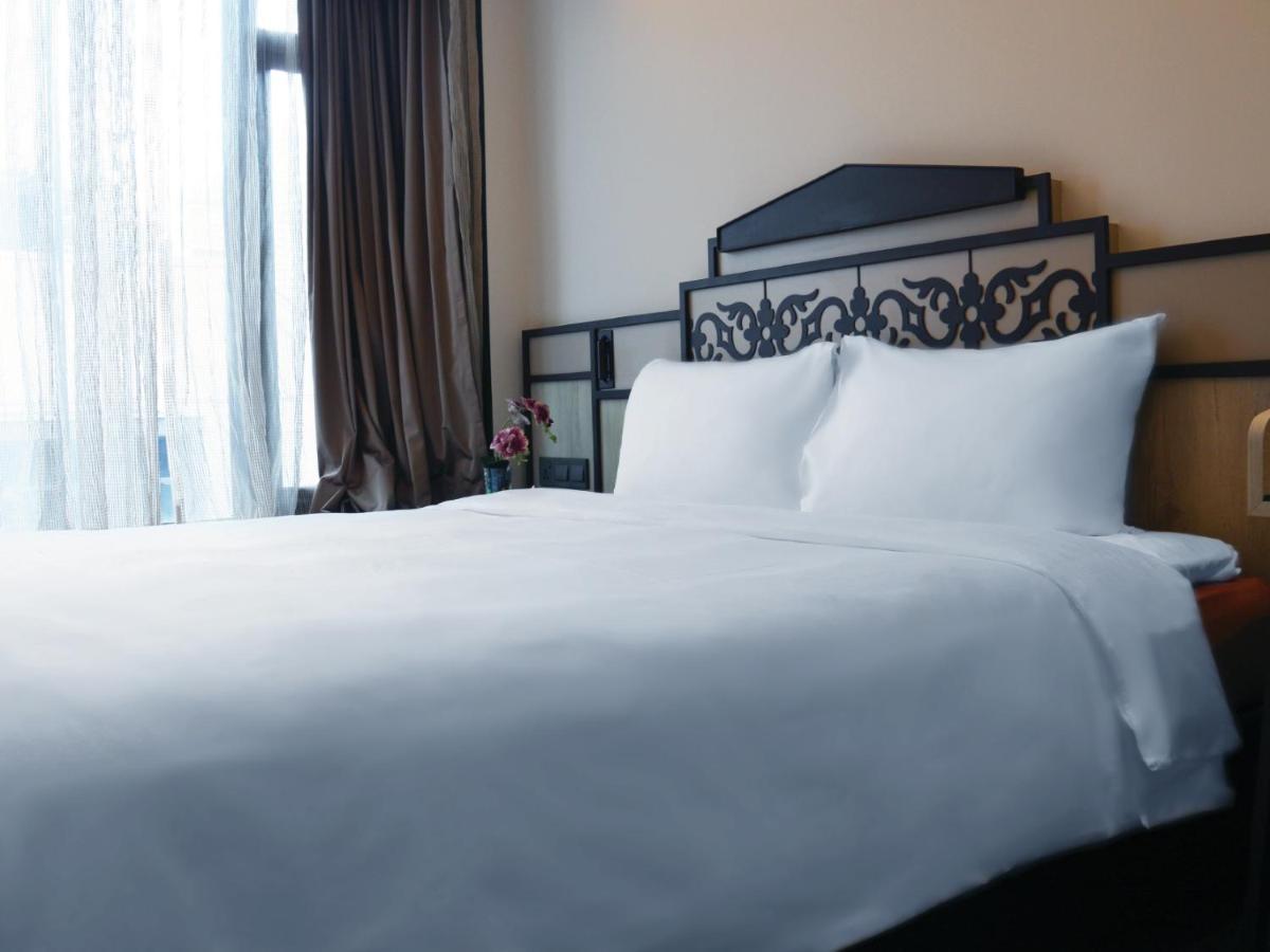 Aqueen Prestige Hotel Lavender Singapore Esterno foto