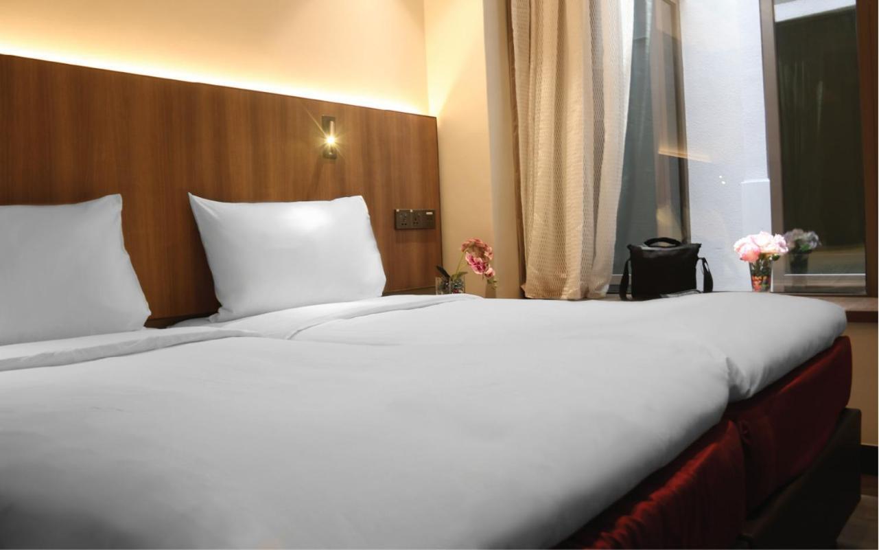 Aqueen Prestige Hotel Lavender Singapore Esterno foto